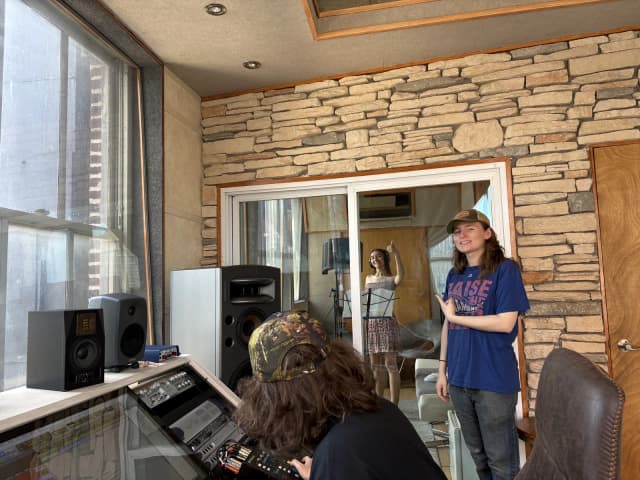 3 Jokers Entertainment collaborators on set — photo 1 of 12